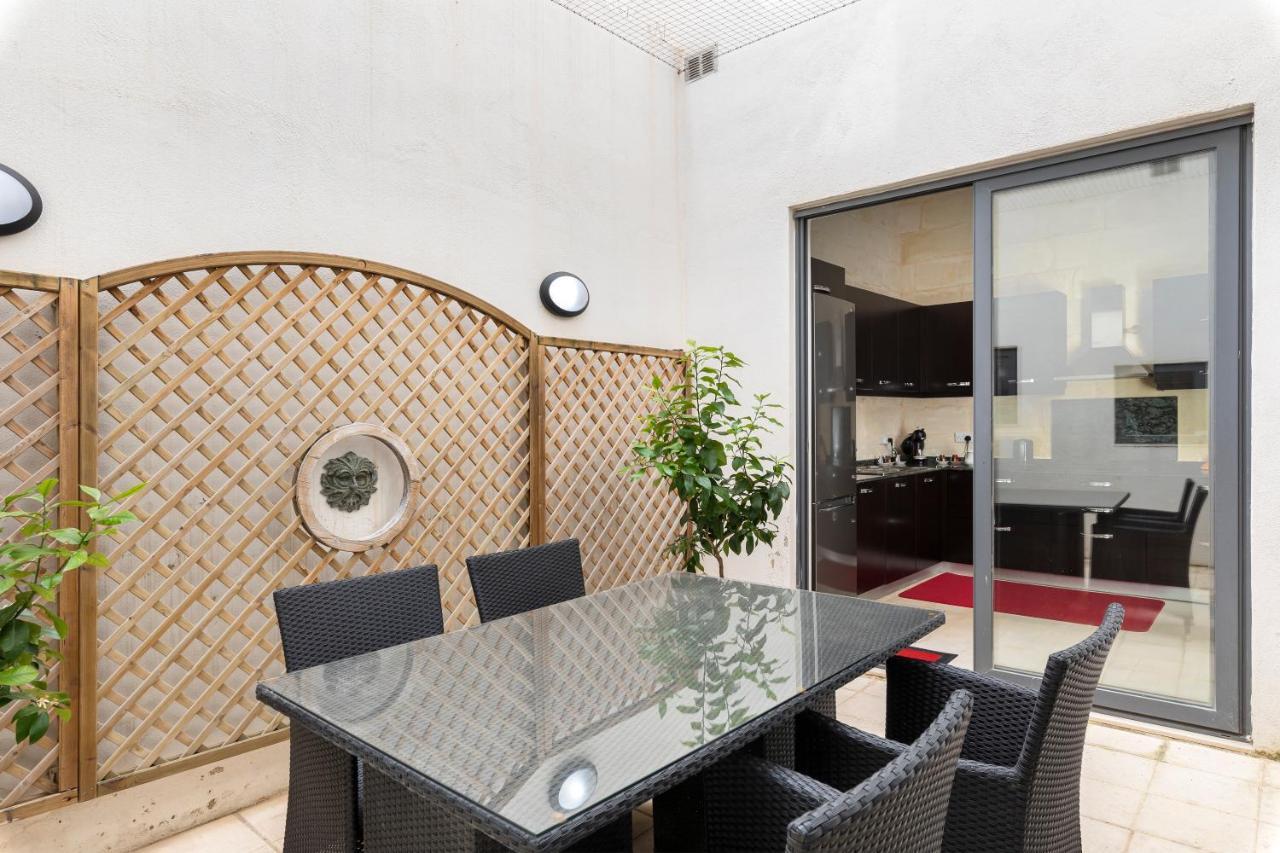 Traditional & Modern Maltese Townhouse - Rooftop Terrace And Sea Views, Close To Birgu Waterfront Cospicua Εξωτερικό φωτογραφία