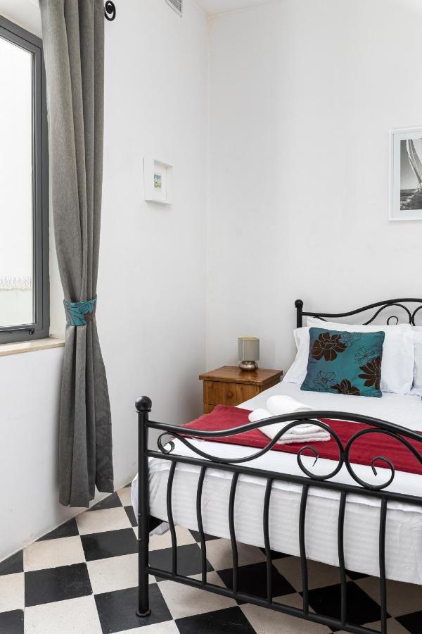 Traditional & Modern Maltese Townhouse - Rooftop Terrace And Sea Views, Close To Birgu Waterfront Cospicua Εξωτερικό φωτογραφία