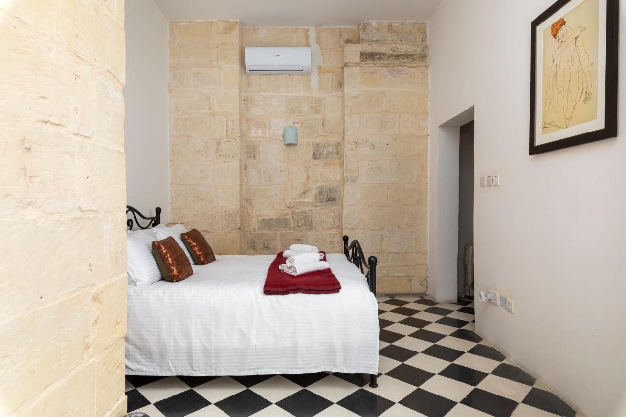Traditional & Modern Maltese Townhouse - Rooftop Terrace And Sea Views, Close To Birgu Waterfront Cospicua Εξωτερικό φωτογραφία