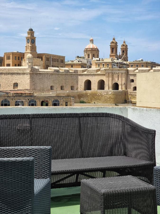 Traditional & Modern Maltese Townhouse - Rooftop Terrace And Sea Views, Close To Birgu Waterfront Cospicua Εξωτερικό φωτογραφία